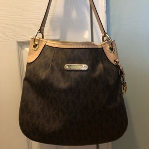 Michael Kors Jet Set Brown Shoulder Bag